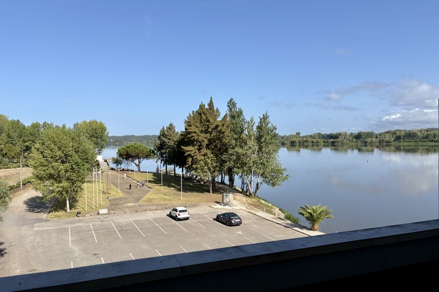 Wot Pateira Soul - Family Room Slider Photo